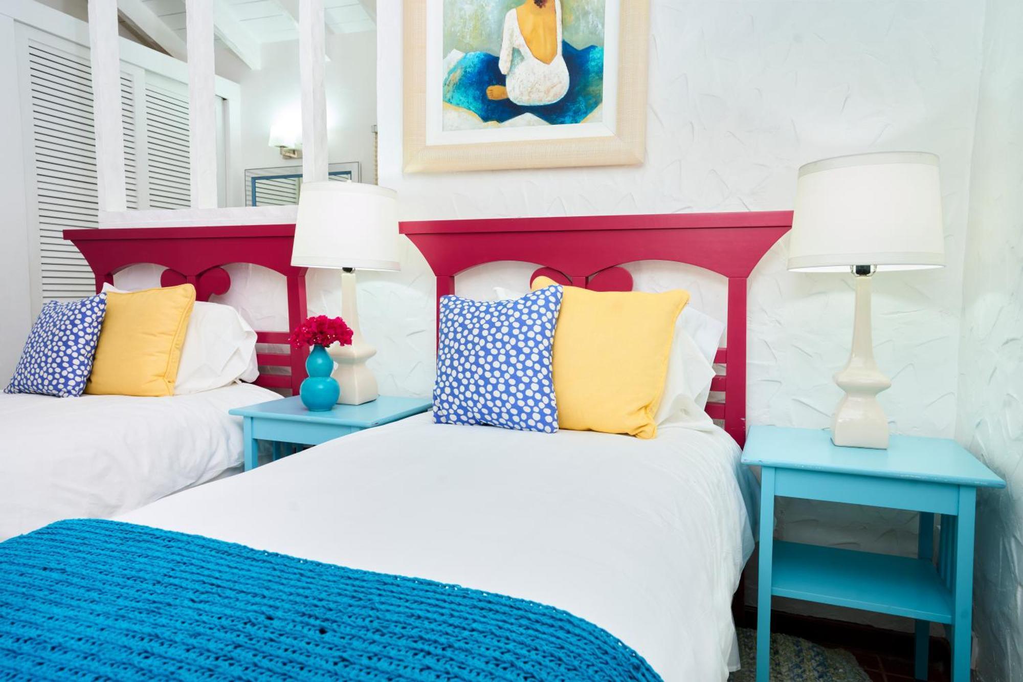 Mount Cinnamon Resort & Beach Club 세인트조지스 외부 사진